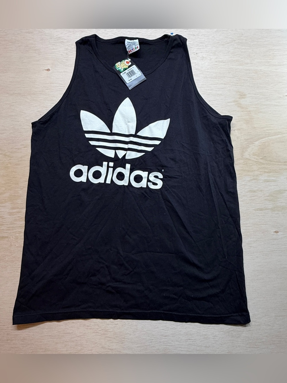 VINTAGE 90s ADIDAS TREFOIL TANK TOP - NEW WITH TAGS (NWT)
Brand: Adidas
Size: L